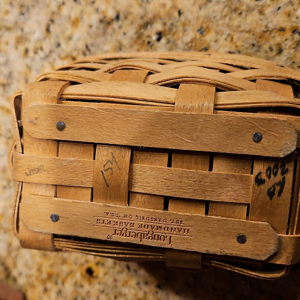 Longaberger Baskets - Picture 5 of 10